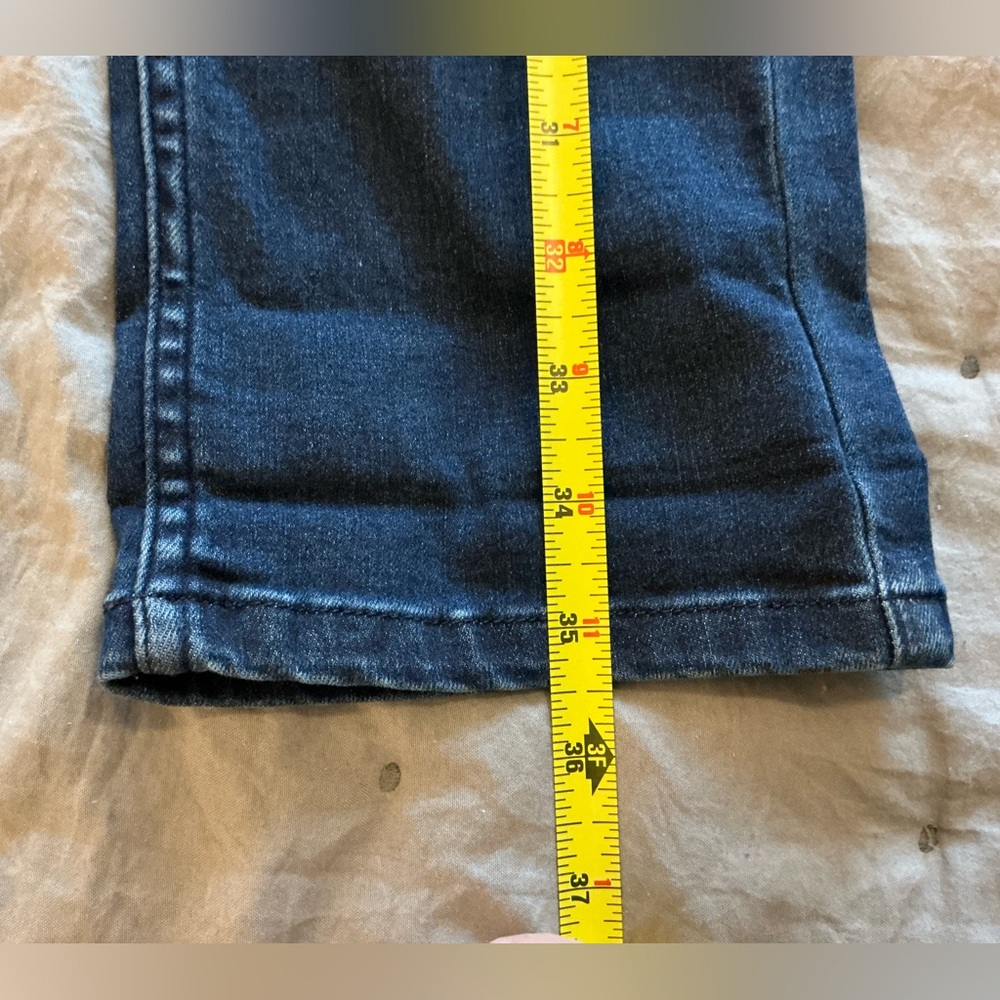 Calvin Klein Slim Boyfriend Women’s Denim Jeans Size 6 - Picture 9 of 9